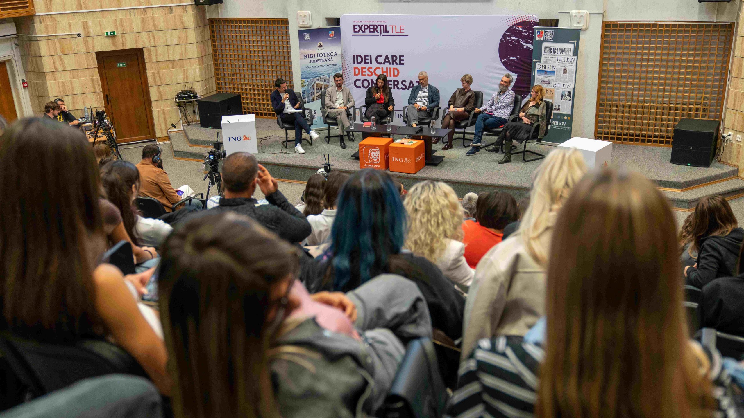 ING Bank susține „Experții. Thought Leadership Evenings”: o caravană națională care aduce expertiza mai aproape de tinerii din România ING Bank susține „Experții. Thought Leadership Evenings”: o caravană națională care aduce expertiza mai aproape de tinerii din România
