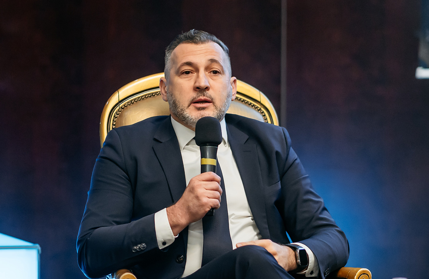 Ștefan Stavrositu, CEO BCR Asigurări de Viață, la evenimentul „Asigurări 2026. Stabilitate și vulnerabilitate” Ștefan Stavrositu, CEO BCR Asigurări de Viață, la evenimentul „Asigurări 2026. Stabilitate și vulnerabilitate”
